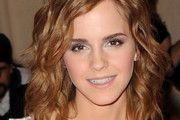 emmawatsonmediumcurlso2qbn0hecq9s.jpg